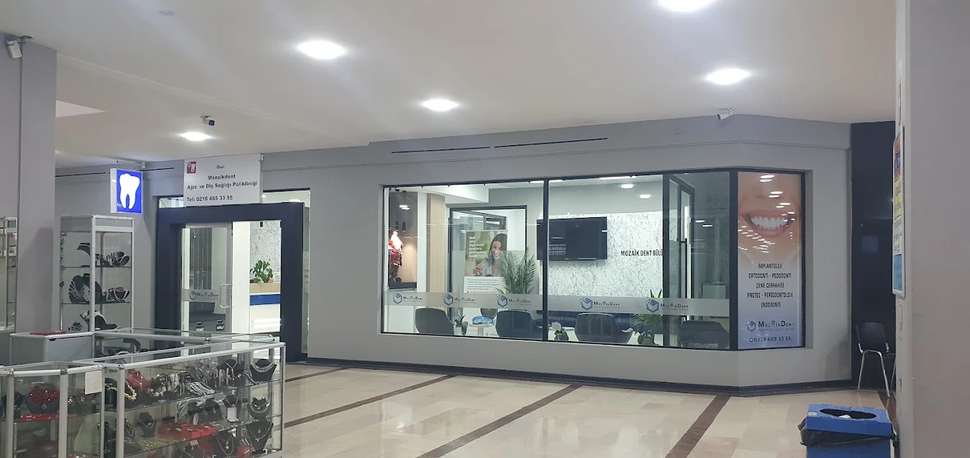 Mozaikdent clinic entrance